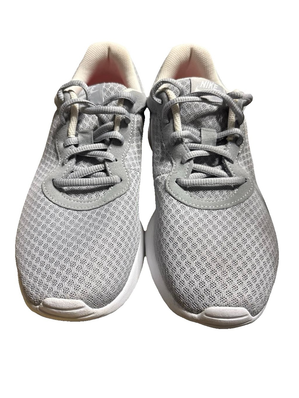 Nike Tanjun Women's Running Shoes - Size 8.5 Like New
